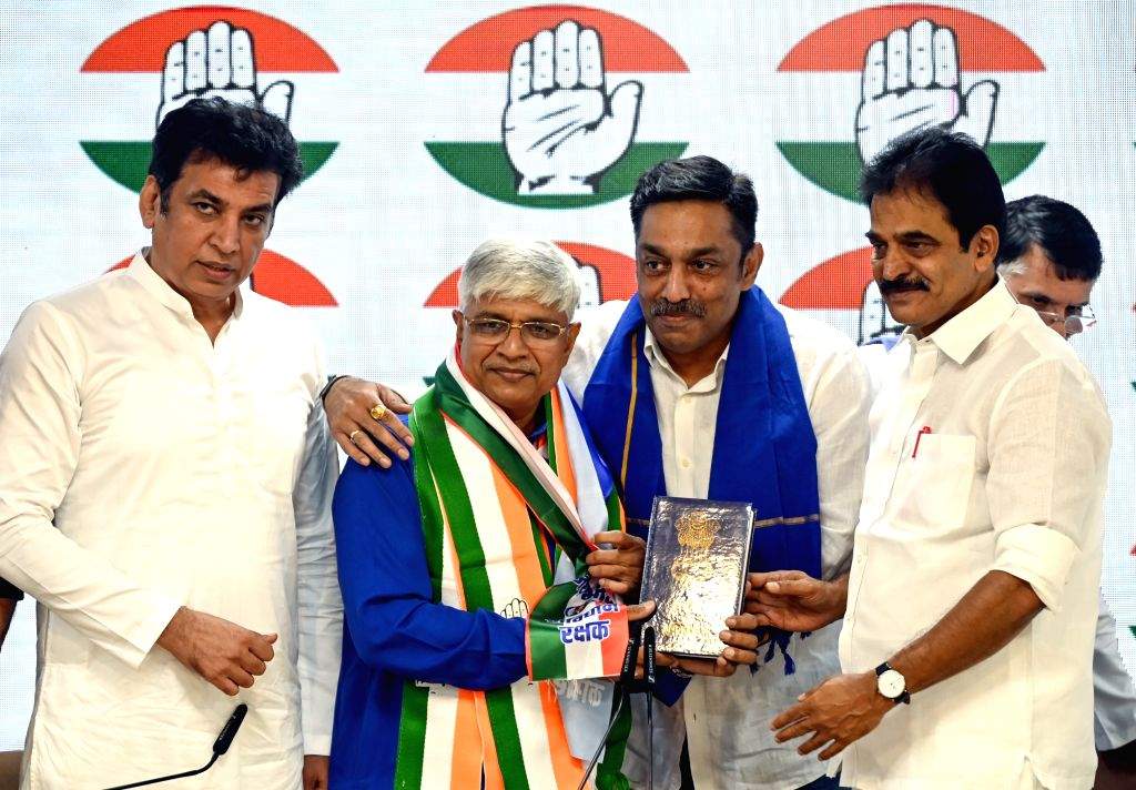 AAP MLA Rajendra Gautam Pal joins Congress Party
