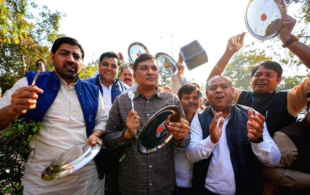 AAP Protests at Delhi Secretariat