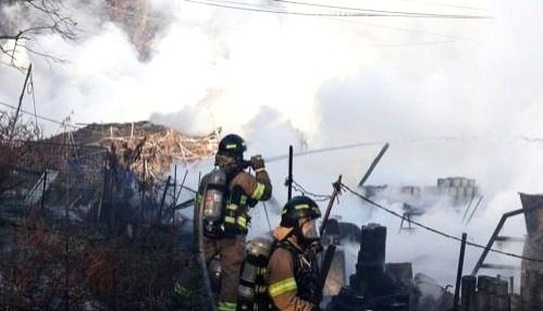 About 500 People Evacuated After Fire Erupts In Seoul Slum