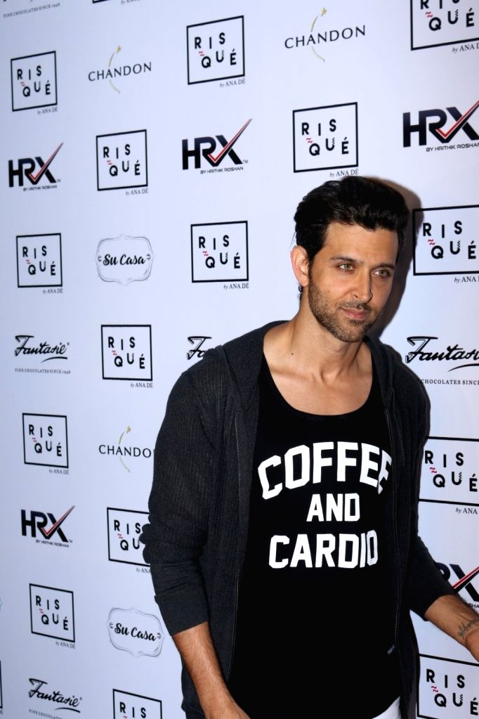 Hrithik Roshan launches Ana De's blog Risque