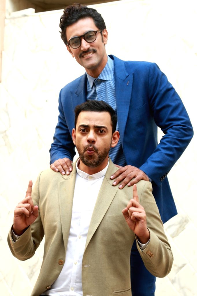 Kunal Kapoor, Cyrus Sahukar during a programme