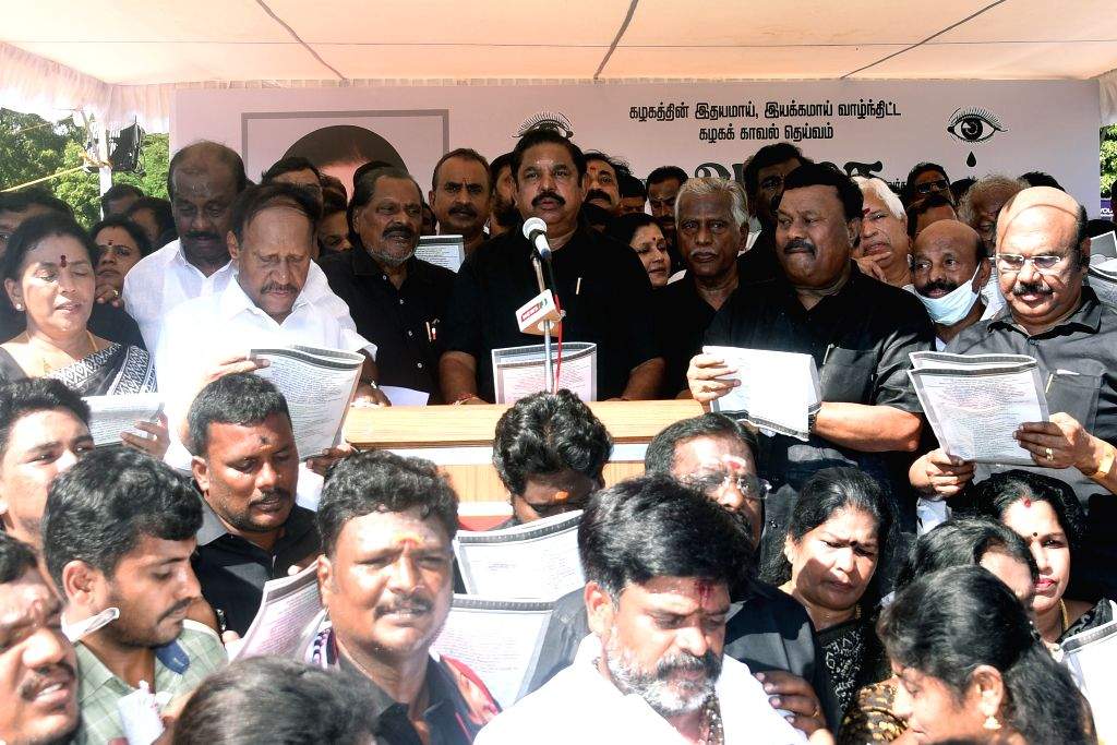 AIADMK leaders pay tribute to former Tamil Nadu CM J. Jayalalithaa on ...