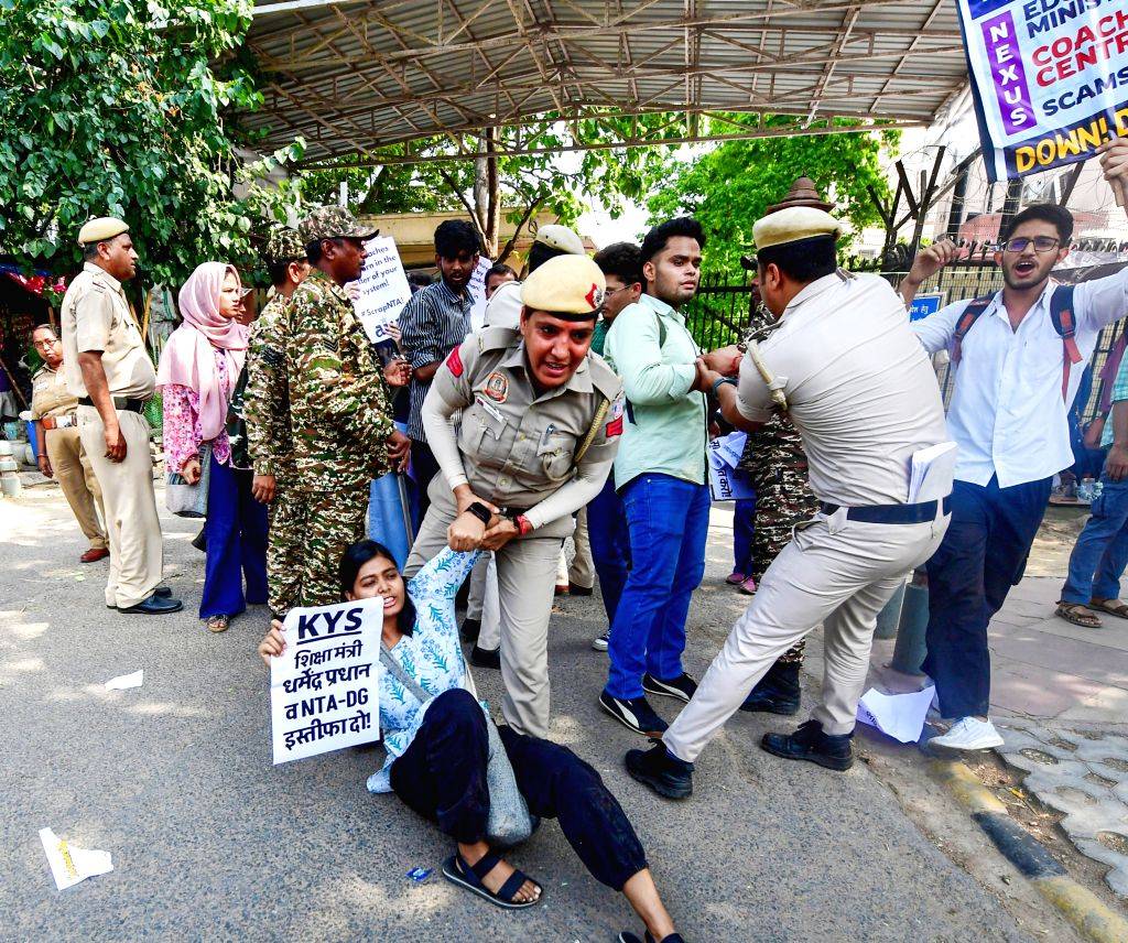 aisa-kys-protest-against-nta-s-alleged-mismanagement