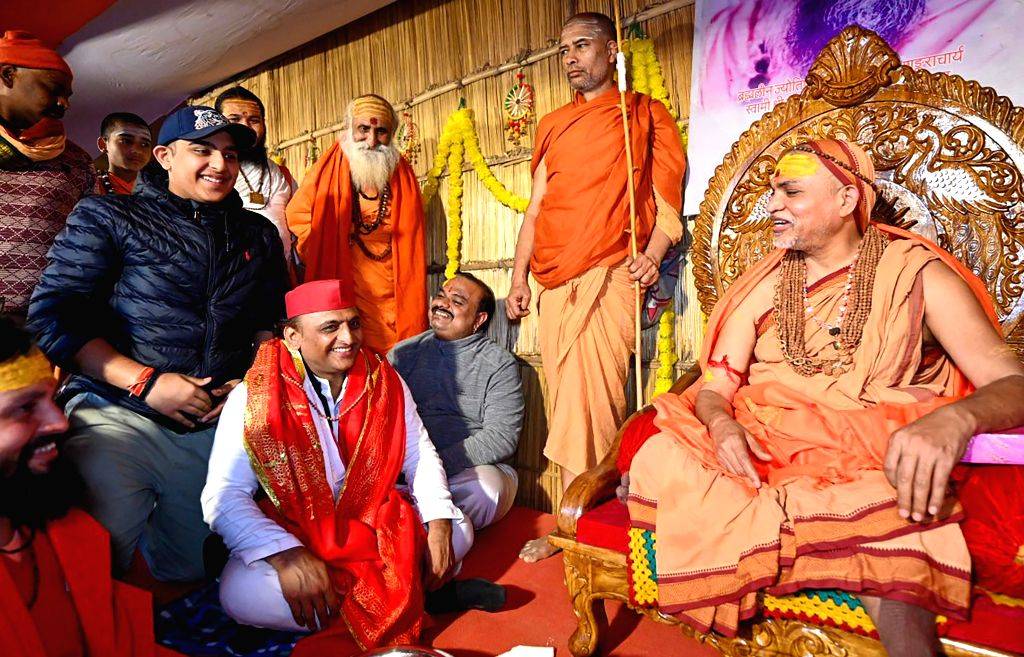 Akhilesh Yadav Prayagraj Linking Academic Decay to Economic Instability