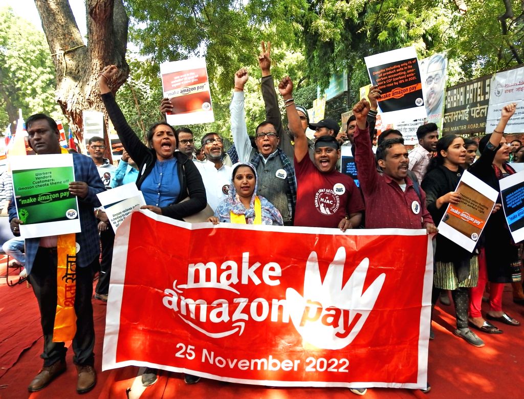 New Delhi: Amazon warehouse workers, street vendors and others protest