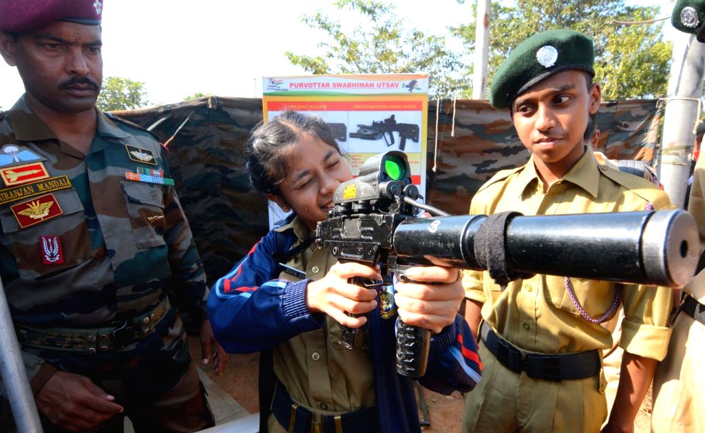 Free photo : Army displays weapons and equipment, conducts first-ever ...