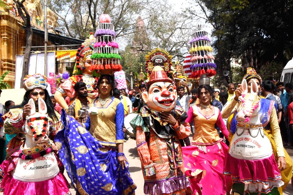 Artists participate in 'Brahma Rathotsava