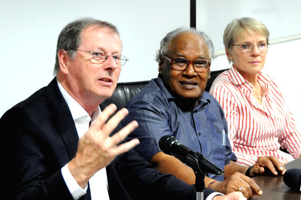 Cnr Rao Photos and Premium High Res Pictures - Getty Images What goes best with red wine