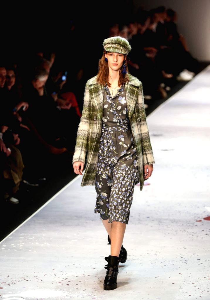 GERMANYBERLINFASHION WEEKRIANI