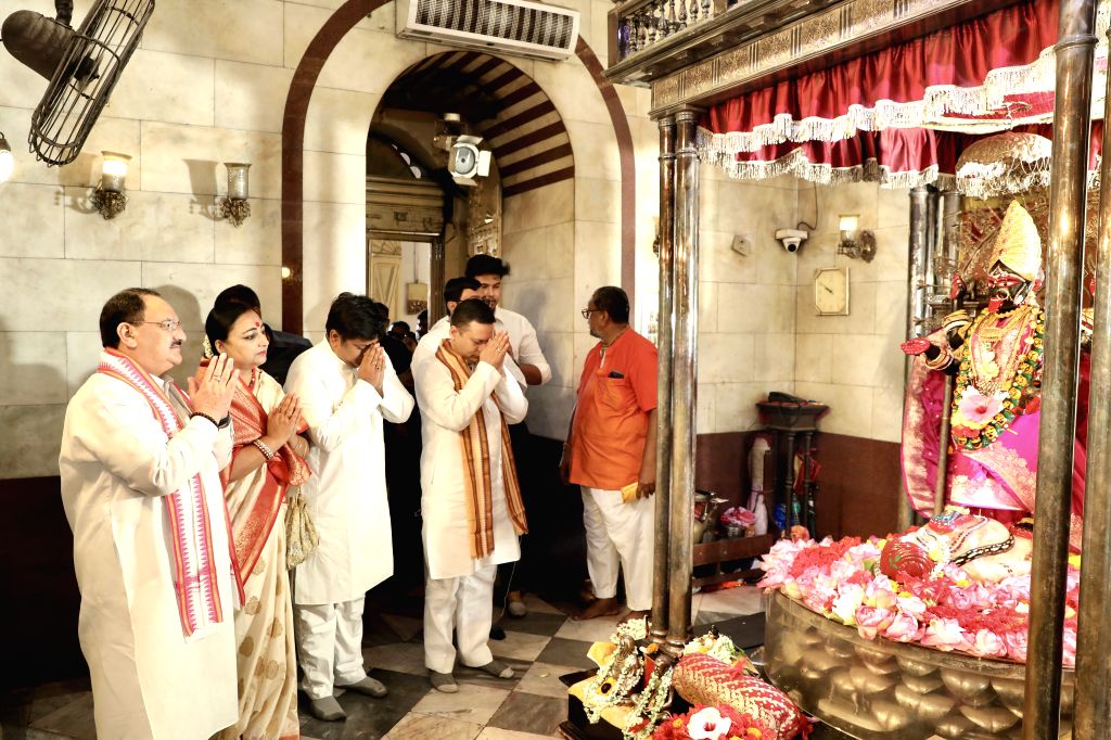 BJP National President JP Nadda offers prayer at the Dakshineswar Kali ...