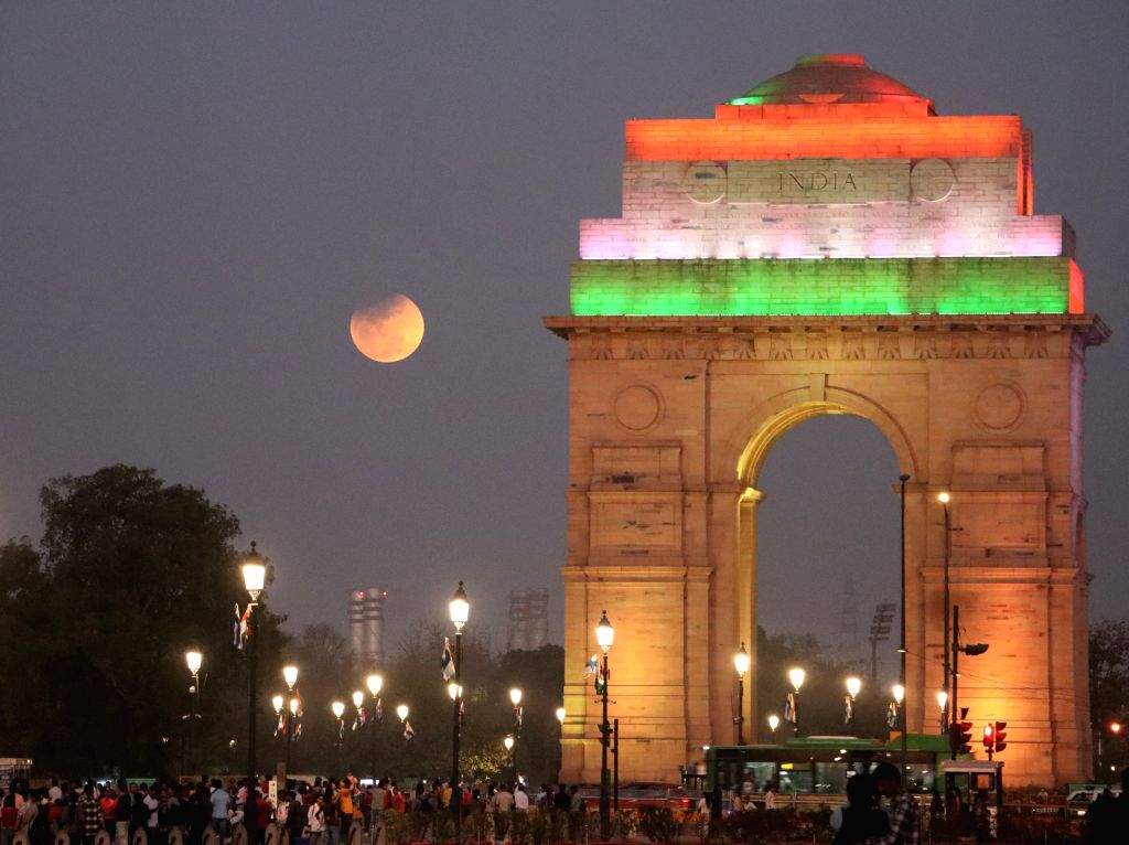 Blood Moon Over India Gate During Lunar Eclipse in New Delhi