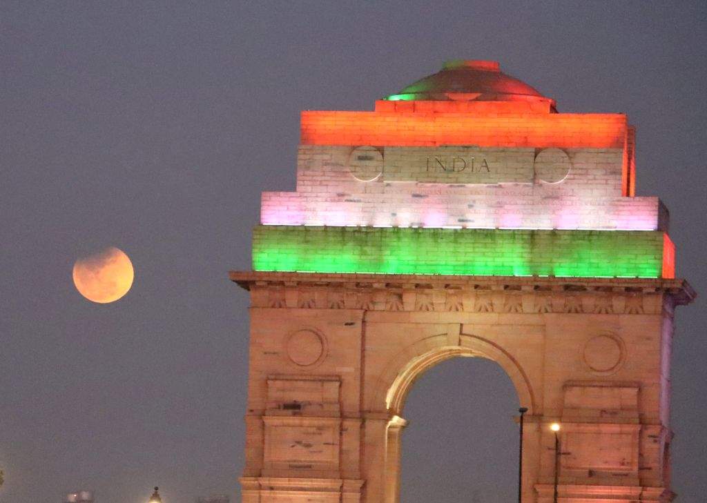 Blood Moon Over India Gate During Lunar Eclipse in New Delhi