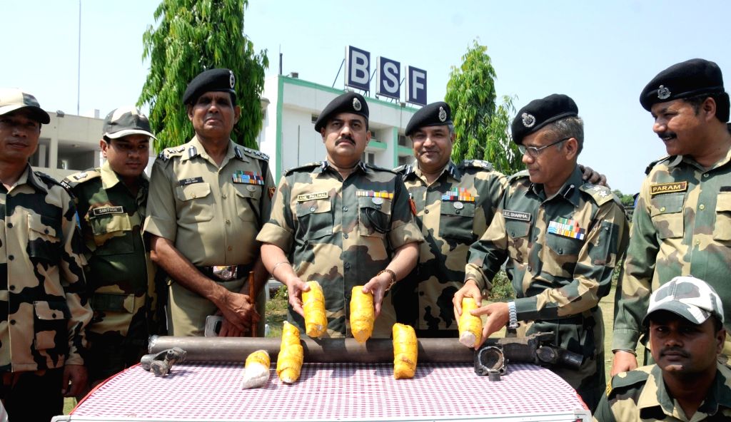 BSF seizes heroin in Punjab