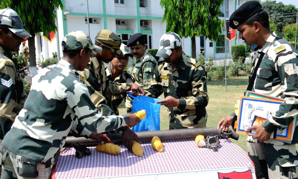 BSF seizes heroin in Punjab