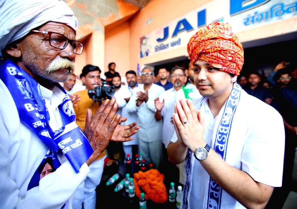 BSP National Coordinator Akash Anand meets with the Koli community