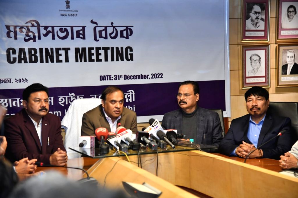 Free Photo : Cabinet meeting of Assam government held in Delhi â ...