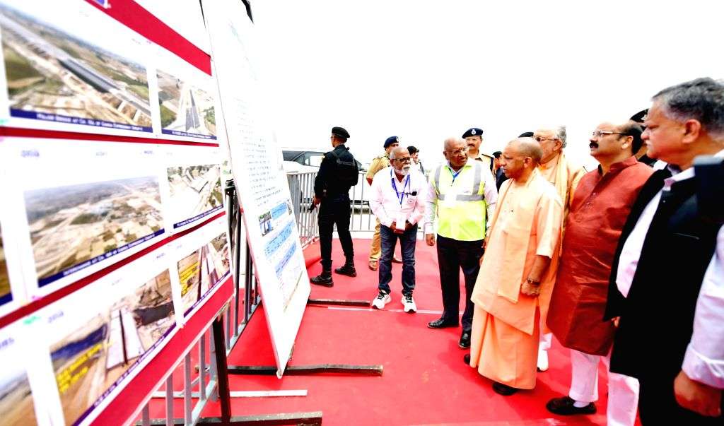 CM Yogi Inspects Ganga Expressway Construction