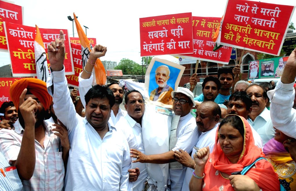 Congress demonstration against Modi Govt.