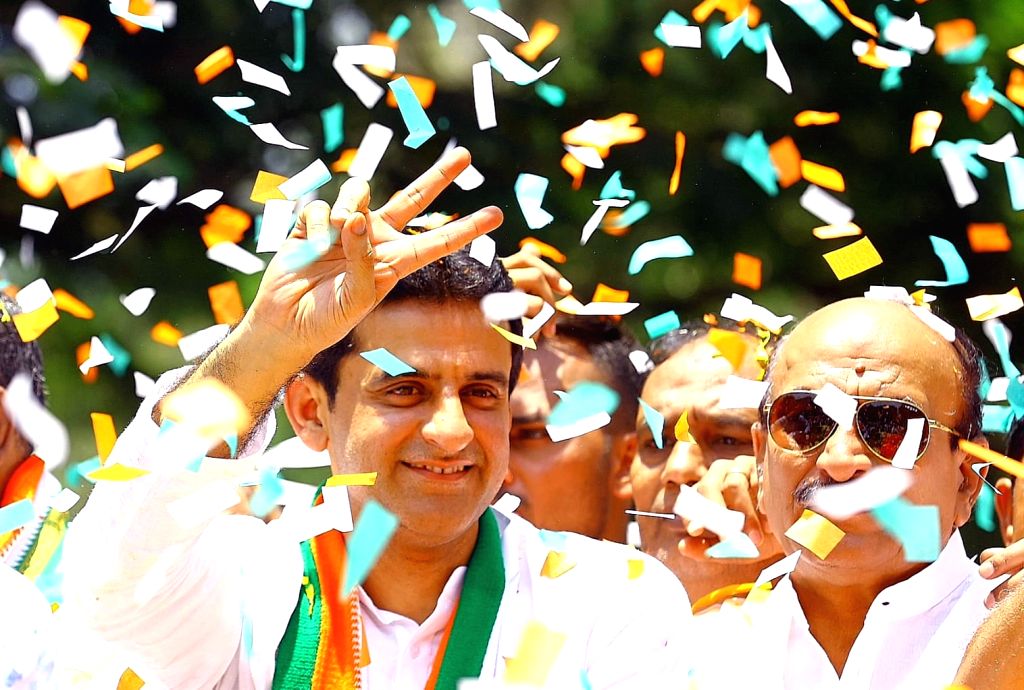 Congress MLA candidate from Shivajinagar, Rizwan Arshad on his way to ...