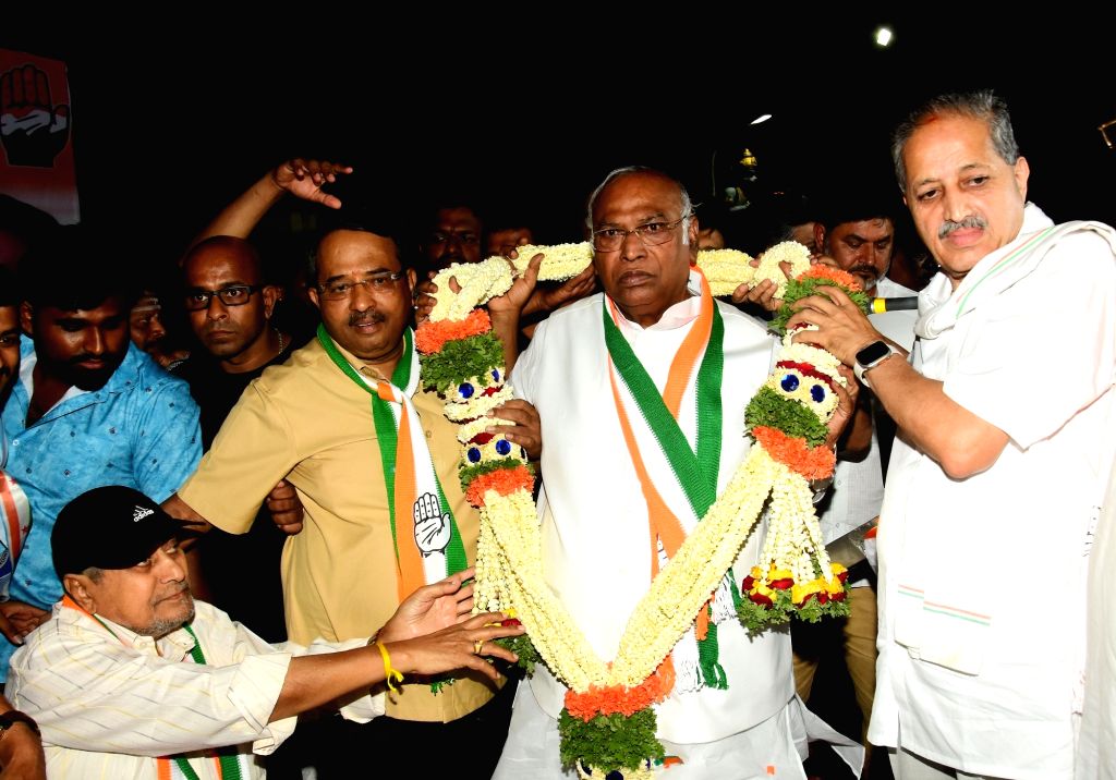 Congress President Mallikarjun Kharge during a public meeting ahead of