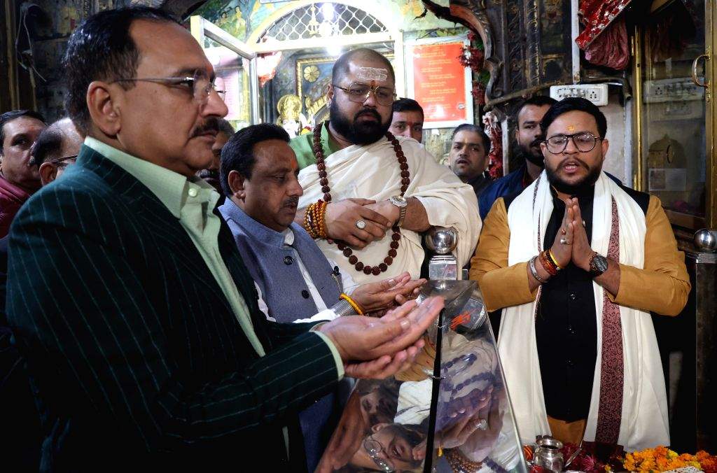 Delhi BJP President Virendra Sachdeva offers prayers at Narsingh ...