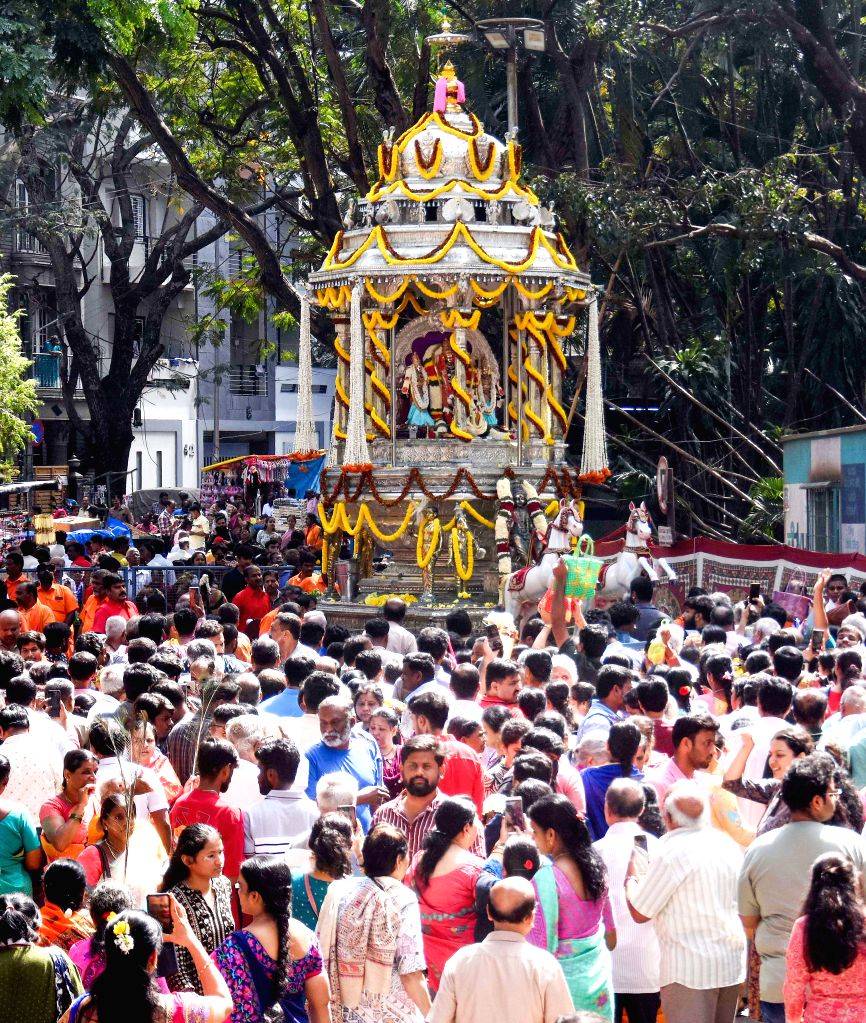 Devotees take part in 