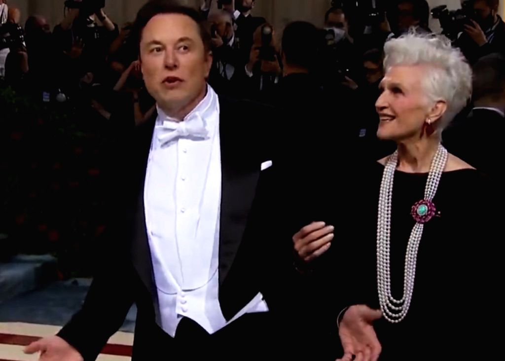 Elon Musk takes mom Maye to Met Gala 2022 days after Twitter deal