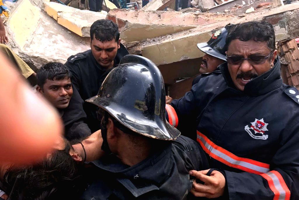 Ndff Rescue Mumbai building collapse - rescue operations underway