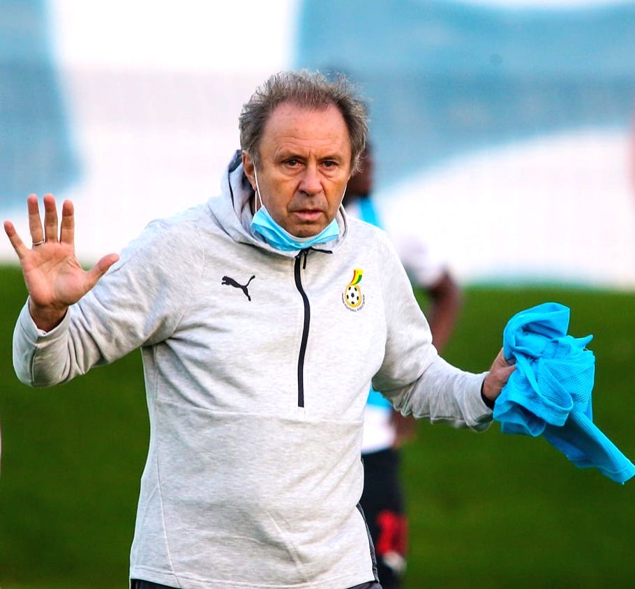 Free Photo:football team coach Milovan Rajevac