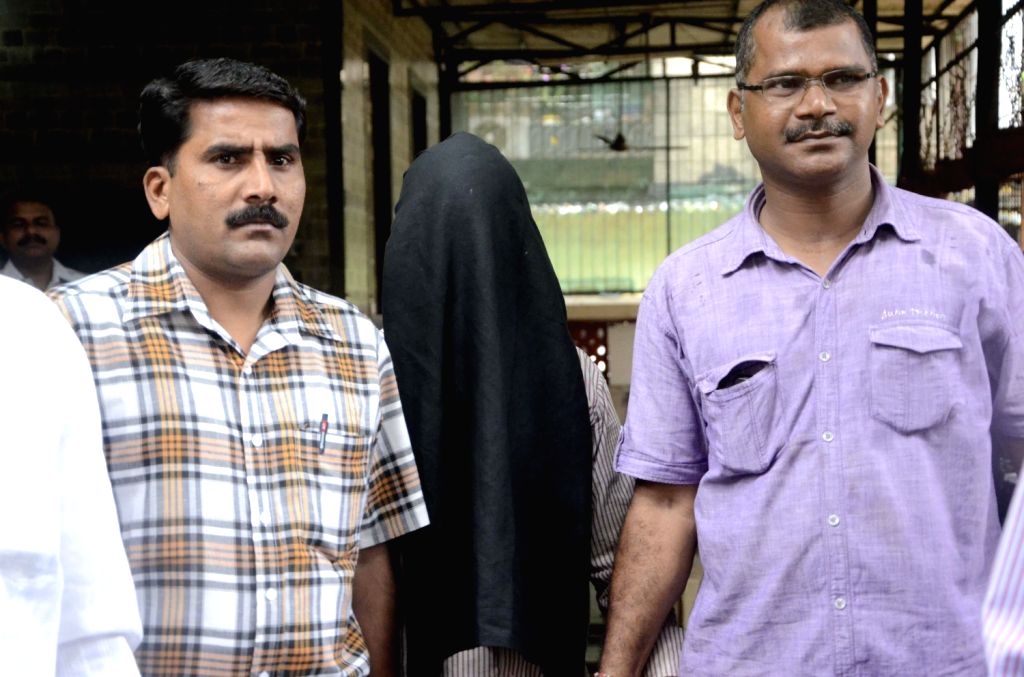 Mumbai Gang rape accused Salim Ansari being produced in court