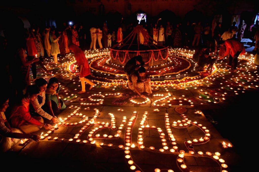 Gauhar Mahal Lit Up with 2,025 Lamps in Bhopal
