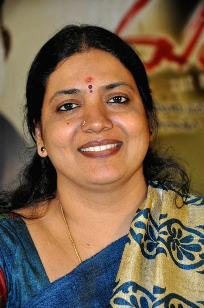Jeevitha Raja Dr.Rajasekhar and jeevitha Press Meet