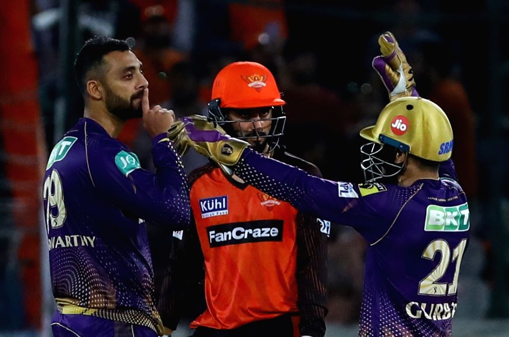 Hyderabad Kkr Bowler Varun Chakaravarthy With Teammate Rahmanullah