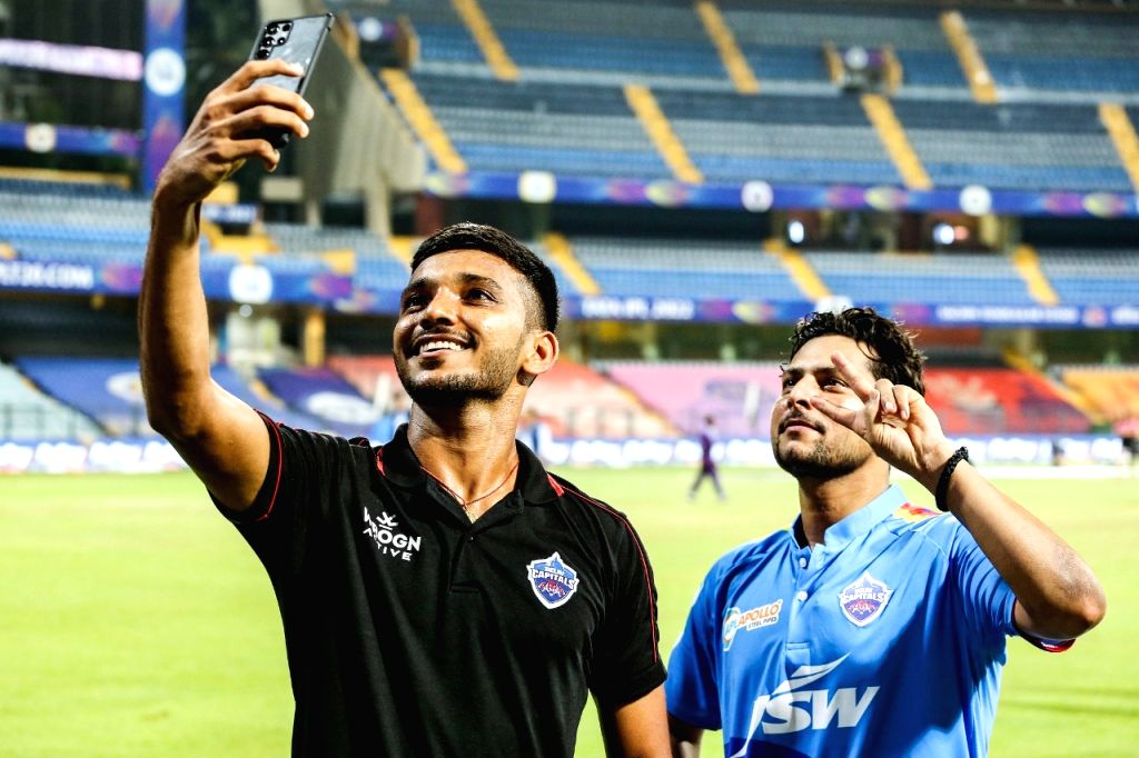 Ipl Progress IANS IPL Turning Point: Kuldeep's strikes halt KKR's progress, set up ...