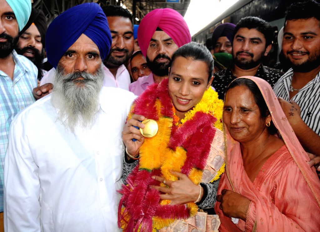 Mandeep Kaur arrives in Amritsar