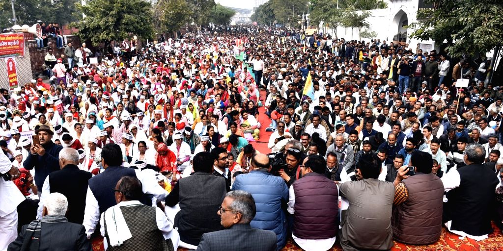 All Rajasthan Ministry Employees Union stage a protest