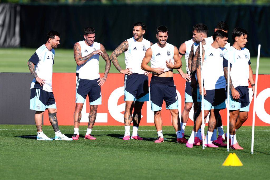 Kansas City: Argentina Hold Training Session Ahead of Algeria Clash