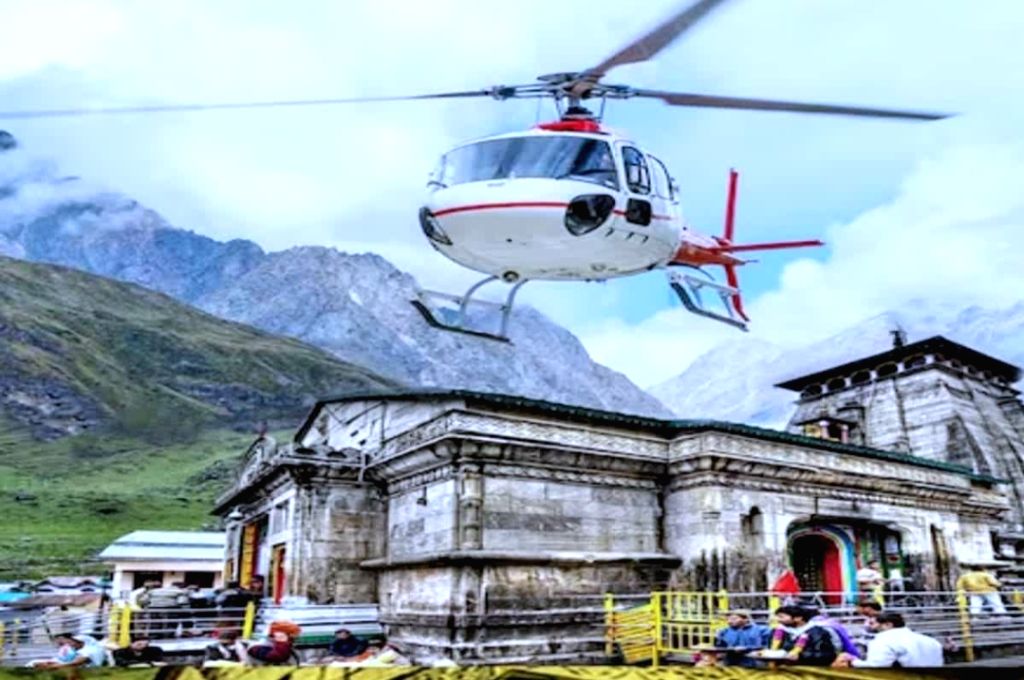 Free Photo : Kedarnath Dham: 2 people suddenly fell ill, airlifted and  admitted to government ...