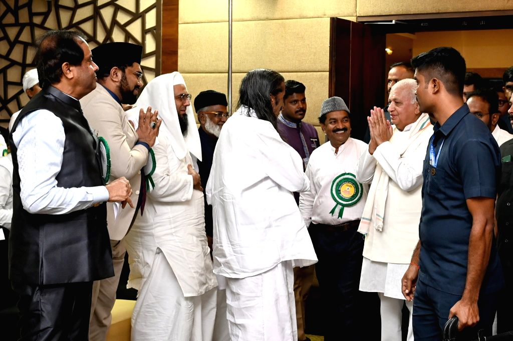 Kerala Governor Arif Mohammed Khan Attends The Milad Meet 2024 kerala-governor-arif-mohammed-khan-attends-the-milad-meet-2024