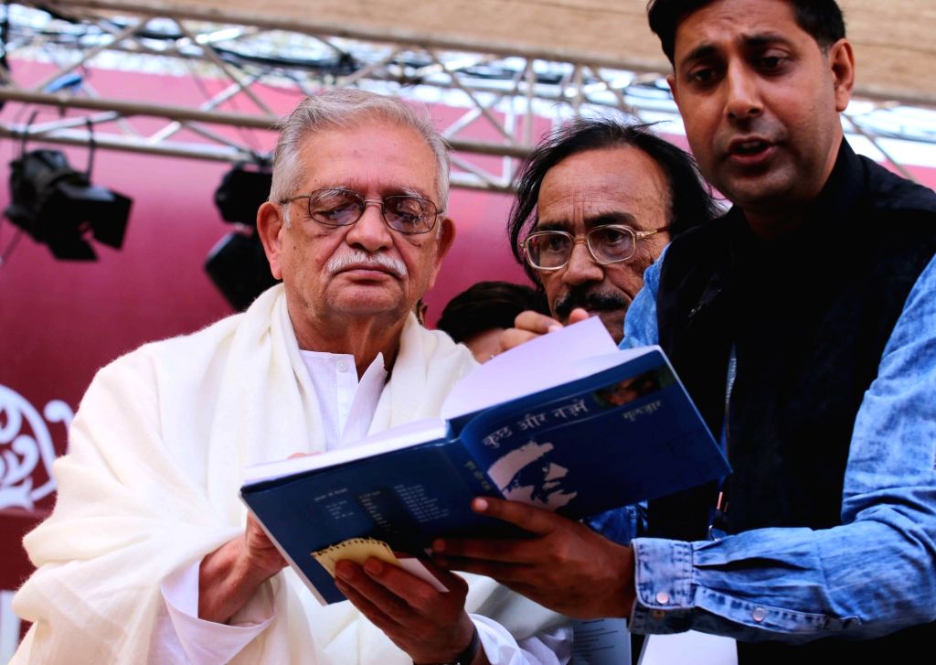Gulzar Reksha 2 Jashn-e-Rekhta' Urdu festival - Gulzar