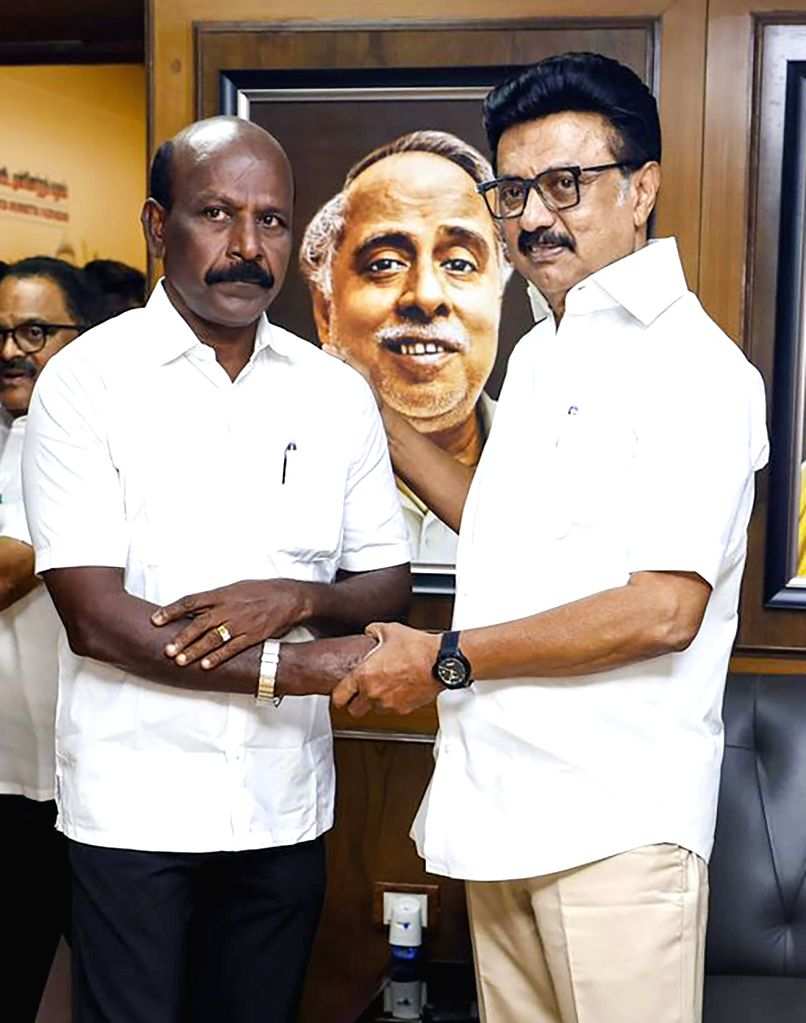 Dmk Subramani Ma Subramanian Meets DMK President at Anna Arivalayam