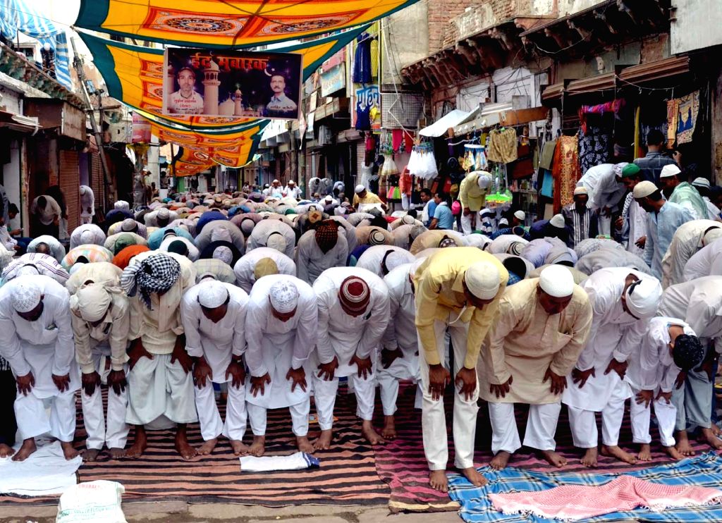 No namaaz on UP roads