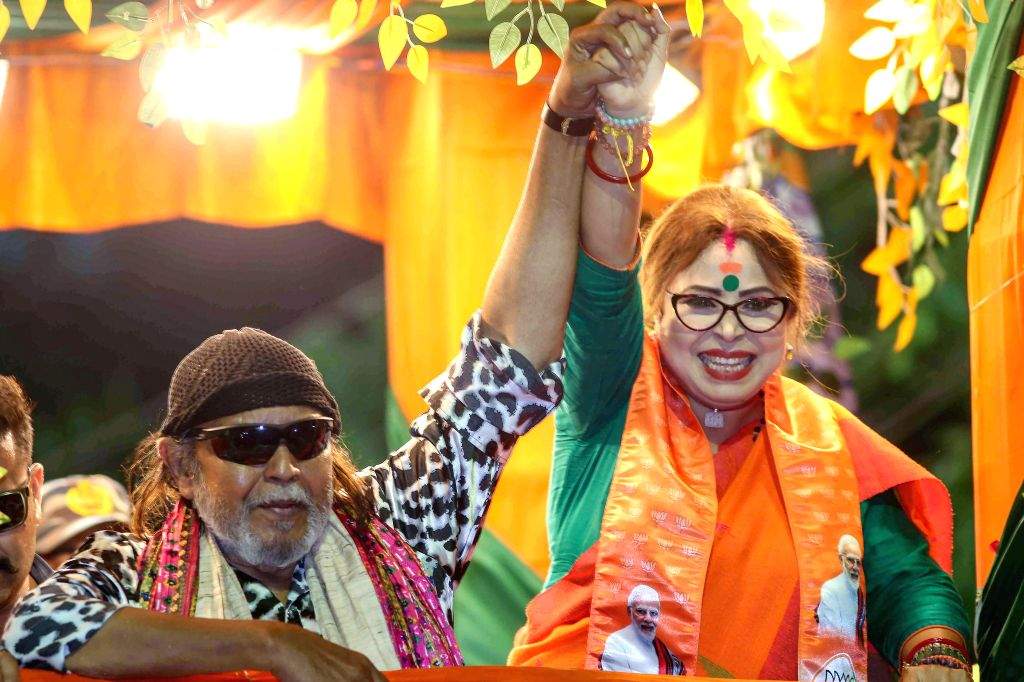 Mithun Chakraborty Campaigns for BJP Candidate