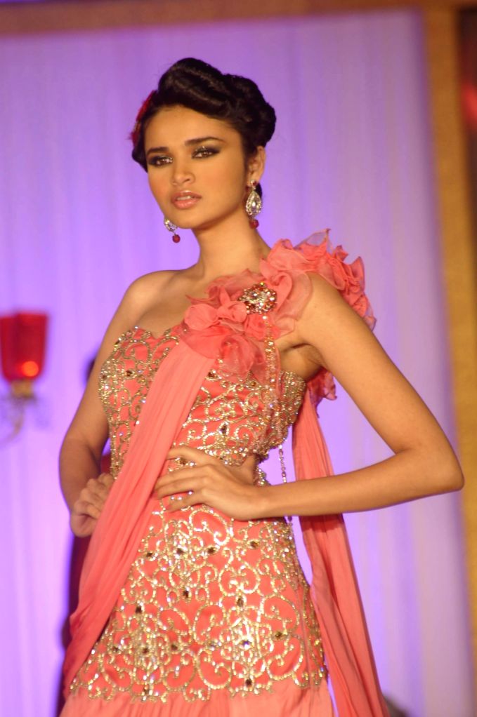 Kimaya fashion show