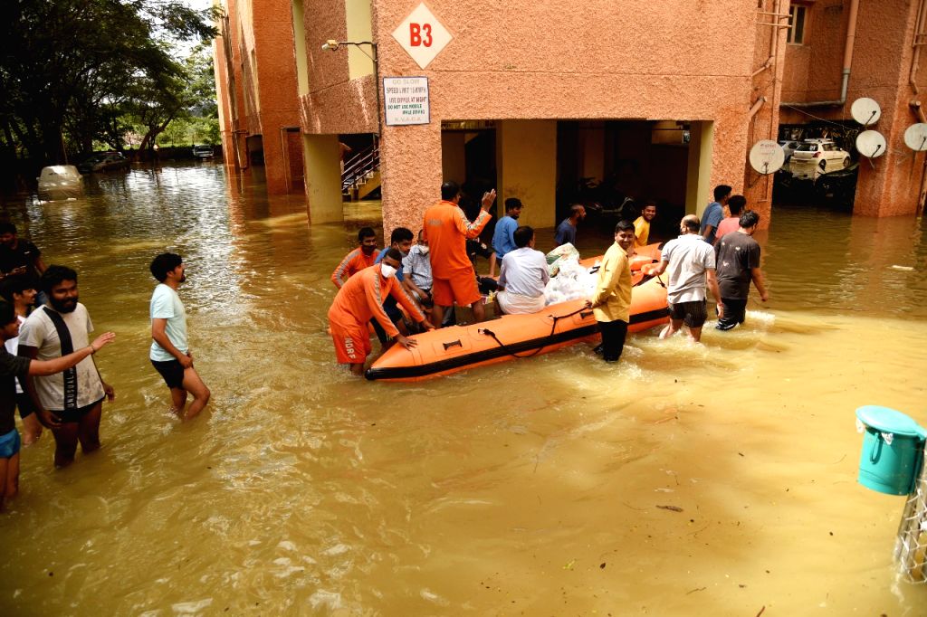 Ndff Rescue :Bengaluru:National Disaster Response Force (NDRF) during an evacuation ...