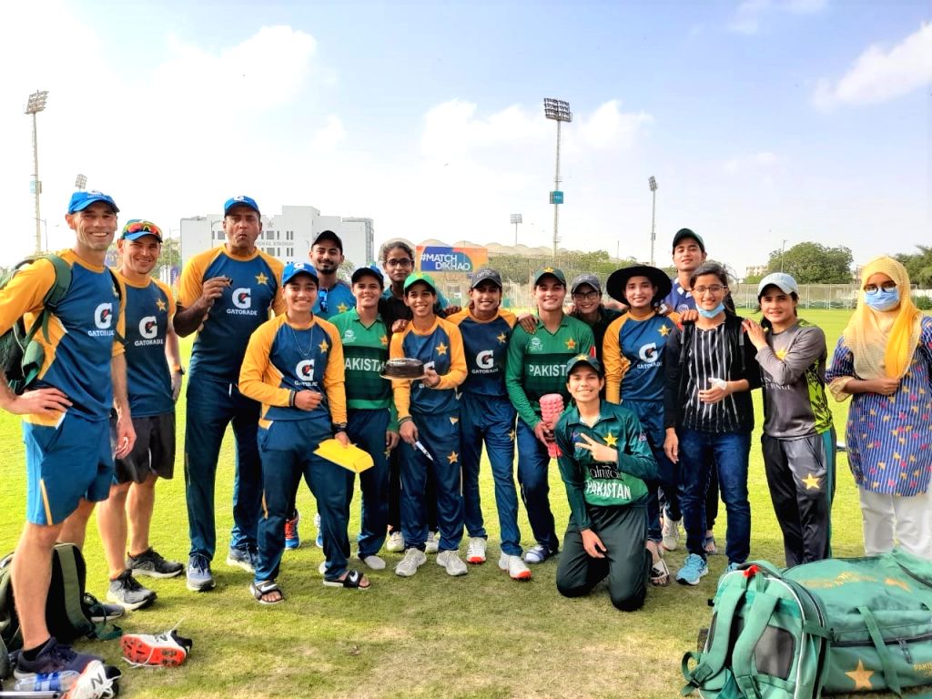 Multan Heat Pal women cricketers train in extreme Multan heat