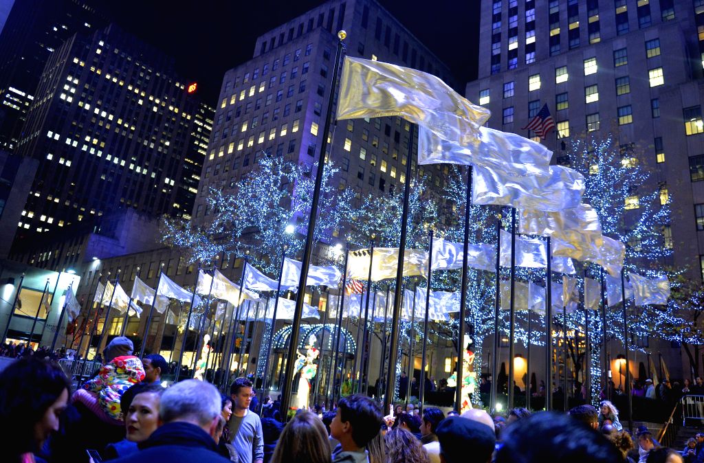 New York City December holiday lights on Fifth Avenue
