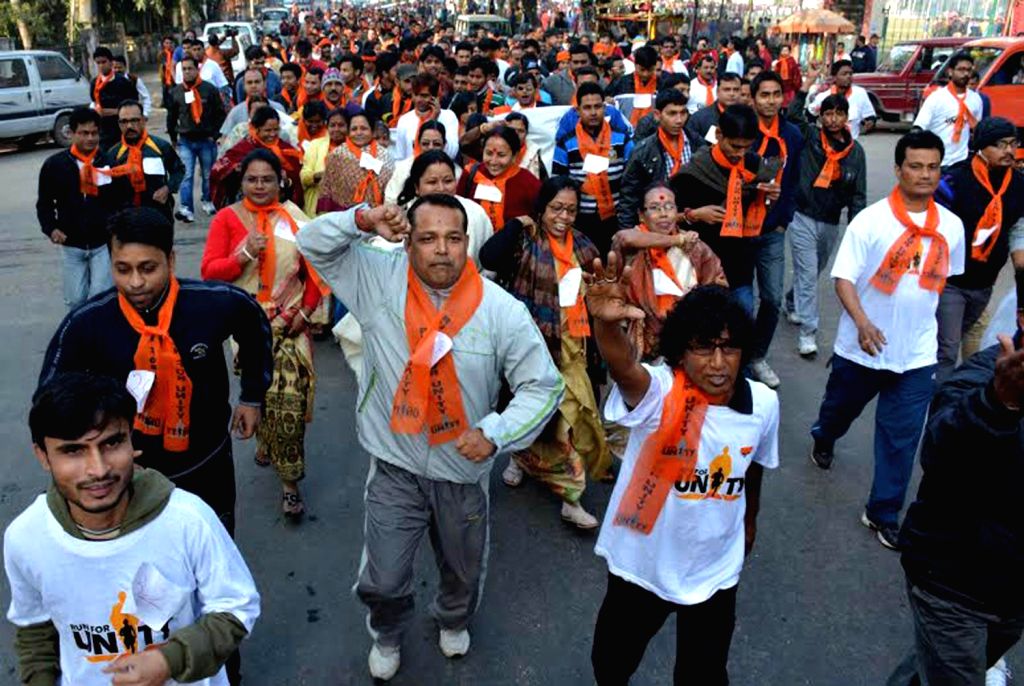 S S Ahluwalia flags-off 'Run for Unity' marathon organised by BJP on ...