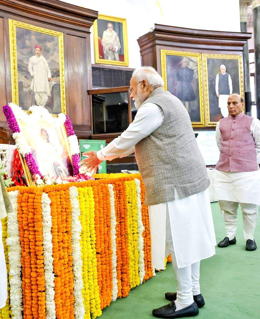 PM Modi Pays Tribute to Gandhi and Shastri