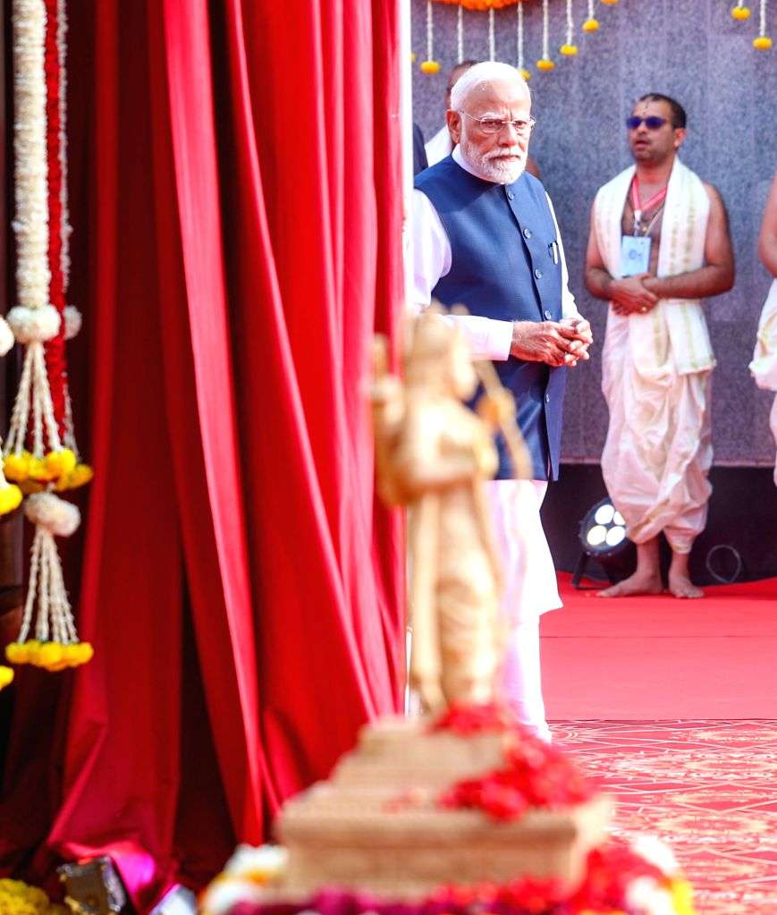PM Modi Unveils 77-ft Statue of Lord Ram